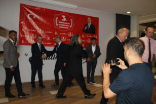 Cem Yılmaz’ın sosyal medya paylaşımı olay oldu