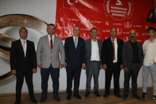 Ahmet Kural yeni bir aşka yelken mi açtı?