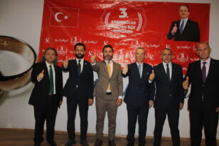 YENİDEN REFAH PARTİSİ KARABAĞLAR’DA GÜÇ GÖSTERİSİ YAPTI: FATİH ARAS İLÇE BAŞKANI SEÇİLDİ