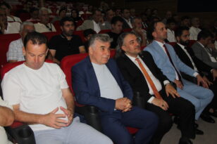 Koronavirüse yakalanan hemşire görme dahil üç duyusunu kaybetti