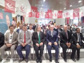 Geleneği bozmadılar!