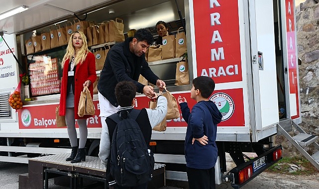 balcova-belediyesinden-okullarda-beslenme-destegi.jpg