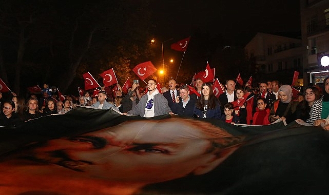 Cumhuriyet Coşkusu Gölcük’ü Saracak