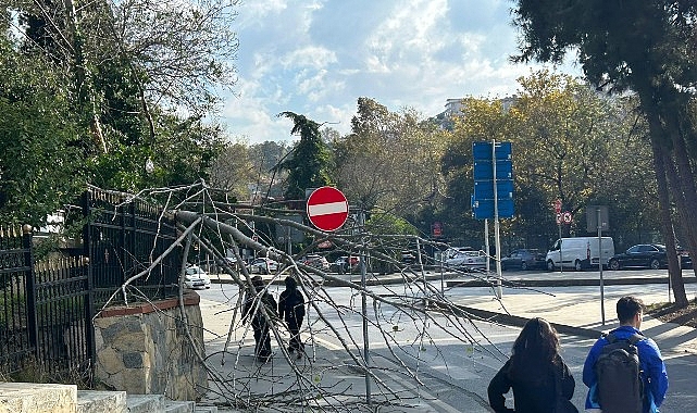 İBB Ekipleri Tam Kadro Sahada