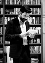 TÜRK EDEBİYATININ YENİ SESİ SINIRLARI AŞTI: AHMET TAŞ DÜNYA DİLLERİNDE