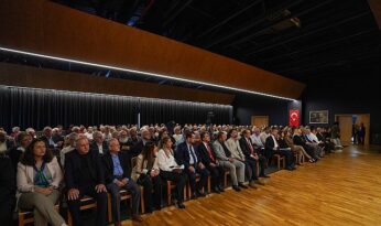 Babüroğlu Atatürk ve Cumhuriyet’i Anlattı