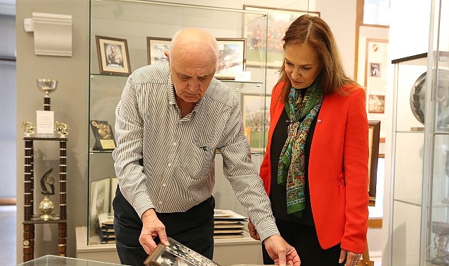 Başkan Ünsal, Kaf Sin Kaf’ın 113. yaşını kutladı