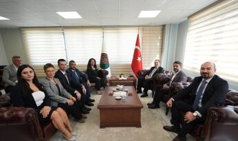 Büyükşehir, Manisa Barosu ile Birlikte Kadınlara Destek Olacak