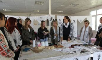 EÜ’de “Atatürk Temalı Tahta Kalıp Baskı Sanatı” atölye çalışması yapıldı