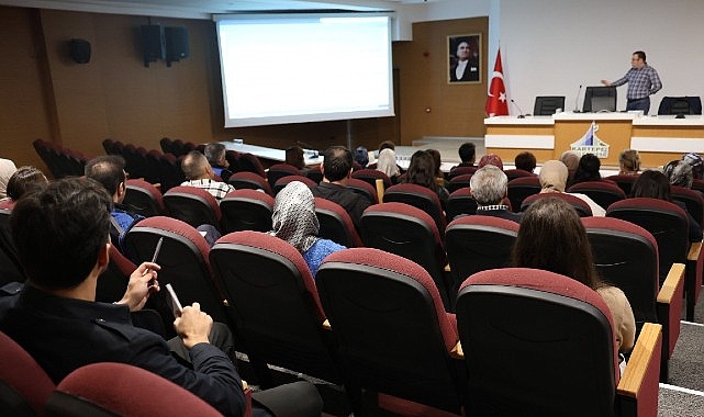 Kartepe Belediyesi’nde Kurum İçi Eğitimler Devam Ediyor