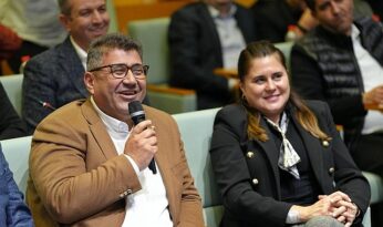 Başkan Dutlulu, Ticaret Odası’nda İş İnsanları ile Buluştu