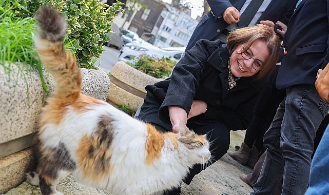 Başkan Köymen, lösemili çocuklarla “Ata Tohumu” ekti