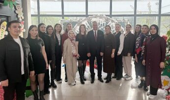 Başkan Topaloğlu’ndan kreşe yeni yıl ziyareti