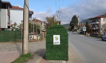 Geyve Belediyesi’nden Konteynere Yeşil Dokunuş