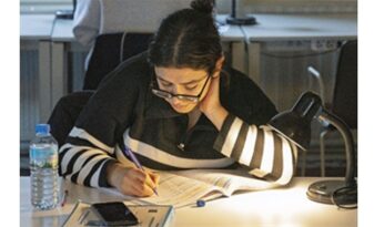 Kitap kurtları, İzmir’in kütüphanelerini çok sevdi