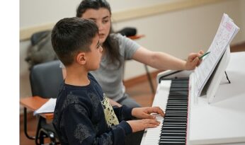 Maltepe’de kültür- sanat kurslarıyla sanat her kesime ulaşıyor