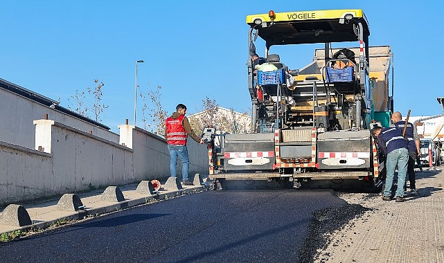 Maltepe’de Marmara Üniversite’si yolları yenileniyor