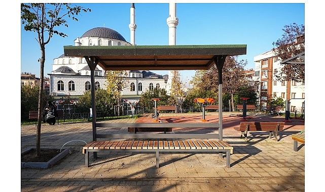 Maltepe’nin kent mobilyaları, geri dönüşüm seferberliğiyle üretiliyor