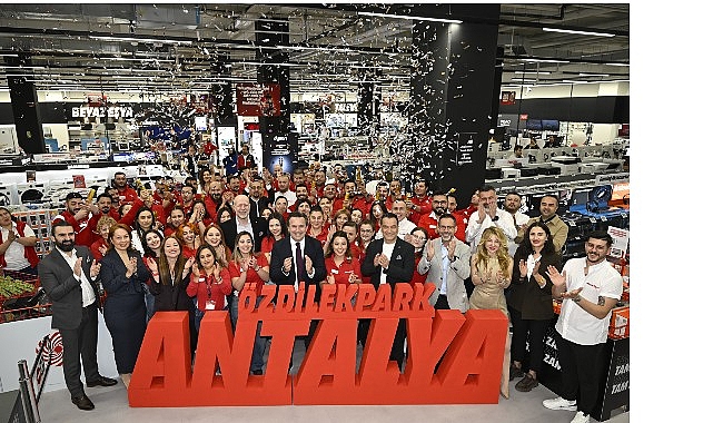 MediaMarkt yılın son mağazasını Antalya’da açtı
