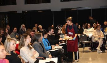 Nilüfer’de yeni yılın kokusu, lezzeti ve müziği konuşuldu