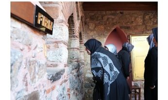 Osmangazi Belediyesi’nden Kadınlara Kültür Gezisi