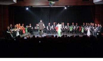 Tasavvuf Korosunun Üç Aylar Konseri Gönülleri Mest Etti