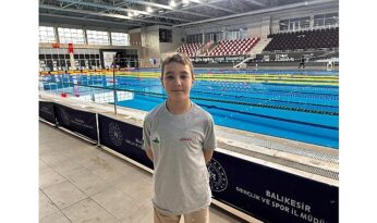 Yüzmede Osmangazi İmzası