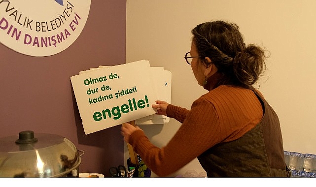 16 Hafta Sürecek Olan Kadının İnsan Hakları Eğitim Programı Ayvalık’ta Başladı