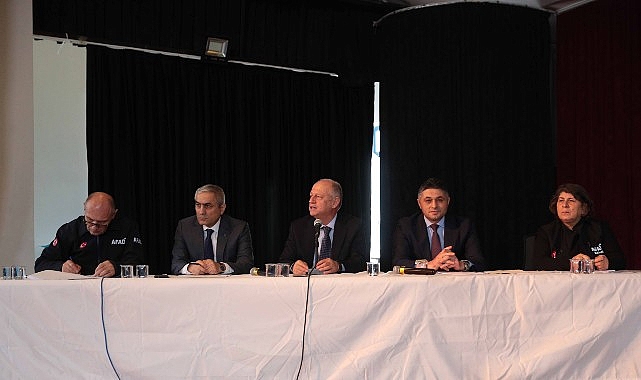 aliagada-ilce-afet-mudahale-plani-toplantisi-gerceklestirildi.jpg