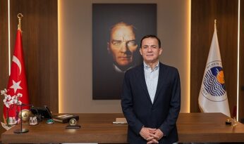 Başkan Özyiğit, Mersin’in kurtuluşunun 104. yılını kutladı