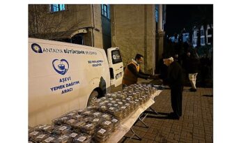 Büyükşehir’den Miraç Kandili’nde lokma ve kandil simidi ikramı