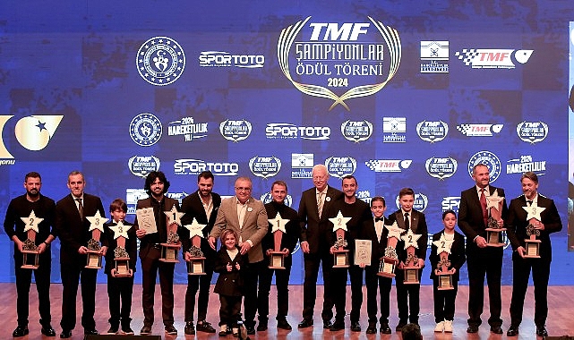 dunya-sampiyonlari-ilk-kez-izmirde.jpg