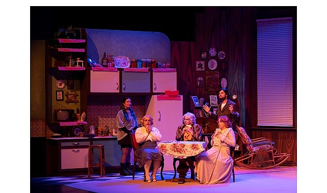 “Üç Jokerli Konken” Gebze’de seyirciyle buluştu