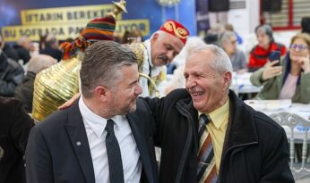 Başkan Görkem Duman Bucalılarla aynı sofrada buluştu