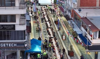 Didimliler, Didim Belediyesi’nin İftar Sofralarında Buluştu