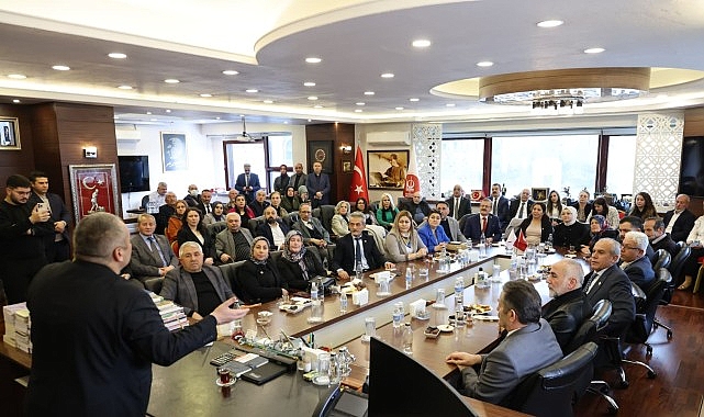 Keçiörenli Muhtarlardan Başkan Özarslan’a Destek Ziyareti