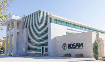 KOSAM’dan Çarpıcı Rapor: Yeni Yüzyılın Sömürgeciliği Dijital Veri İmparatorlukları ve Türkiye’nin Egemenlik Stratejisi