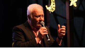 Nihat Hatipoğlu Söyleşisi, Zeytinburnu Kültür Sanat’ta Gerçekleşti