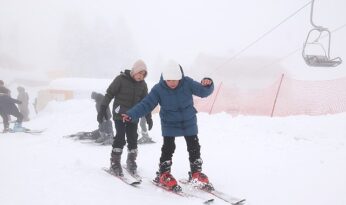 Osmangazi Belediyesi’nden Çocuklara Uludağ’da Kayak Sürprizi
