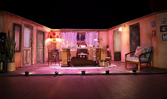 Tiyatro coşkusu Kocaeli’nin dört bir yanını sardı