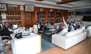 Uğur Okullarından Başkan Topaloğlu’na ziyaret